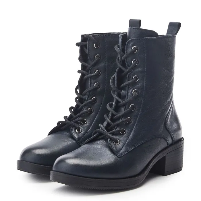 Heeled And Wedge Boots Women Moda In Pelle Calia Navy Leather