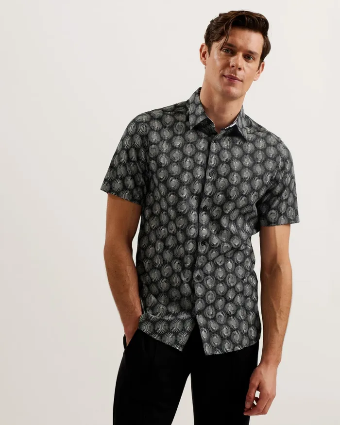 Men PEARSHO 8211 Short Sleeve Circle Geometric Shirt Black Ted Baker Shirts Men PEARSHO 8211 Short Sleeve Circle Geometric Shirt Black Ted Baker Shirts
