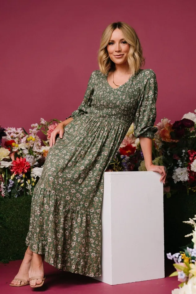 Tarryn Smocked Midi Dress Olive Floral Women Baltic Born Bump Friendly Tarryn Smocked Midi Dress Olive Floral Women Baltic Born Bump Friendly