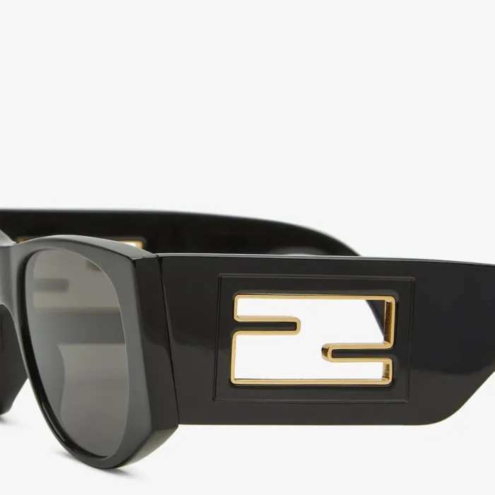 Woman Black Acetate Sunglasses Brown Fendi Sunglasses